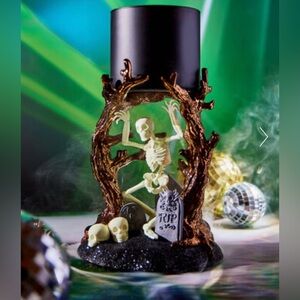 Bath and Body Works 2024 Halloween Dancing Skeleton 3-Wick Candle Holder NWT